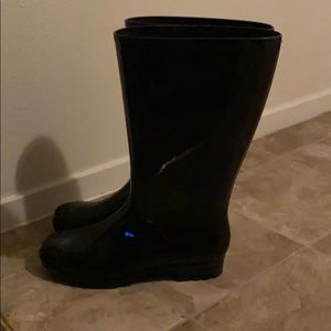 Black rain boots
